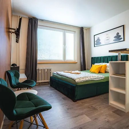 Moderní V Děčíně Appartamento Decin